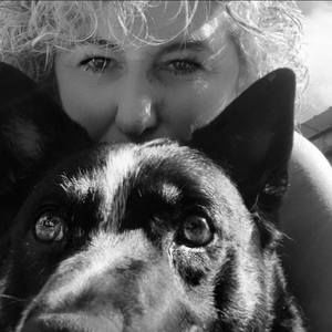 Meet your Posher, Michele